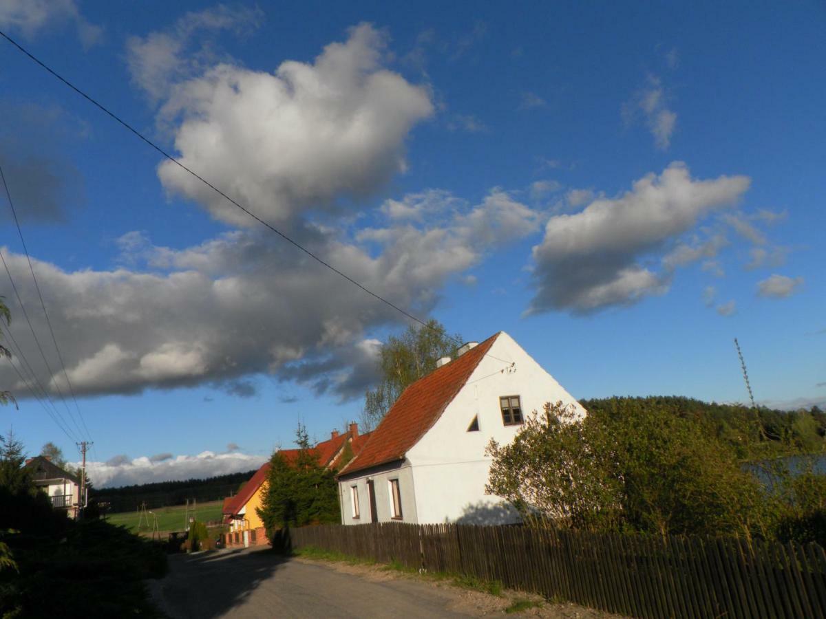 Wodamoja - Apartamenty Nad Jeziorem Stawiguda Exterior photo